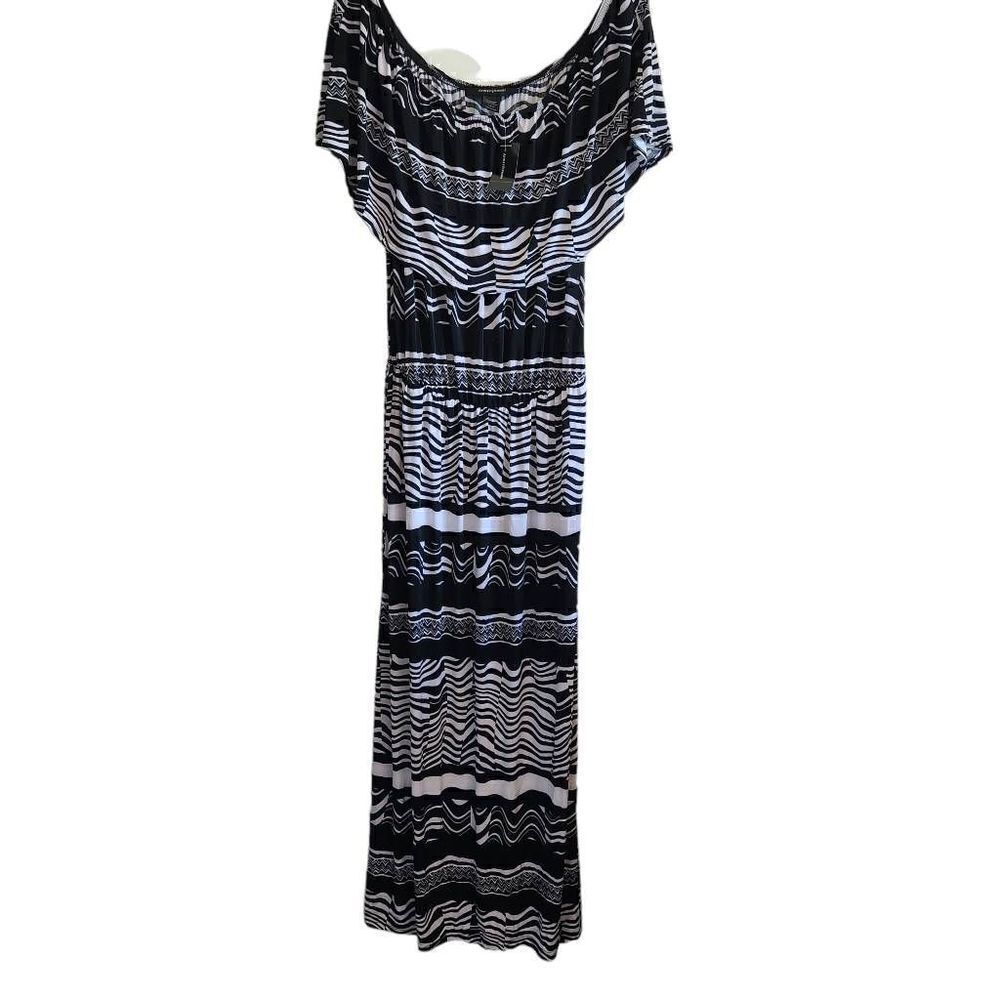 Ashley Stewart Black and White Off the Shoulder  Maxi Dress Plus Size 14/16‎